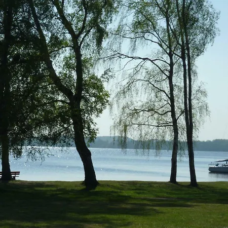 度假居 Strandhaus Am Plonersee