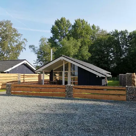 度假居 Strandhaus Am Plonersee Bosau