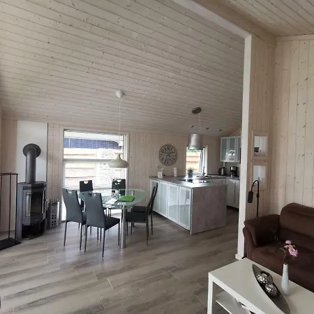 Strandhaus Am Plonersee